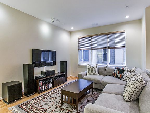 4330-mckinney-ave-dallas-tx-13-High-Res-3.jpg