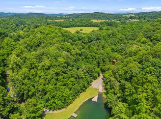 4340 Plantation Estates Rd, Radford, VA 24141