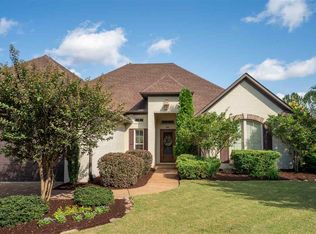 281 Greenhill Dr, Jackson, TN 38305