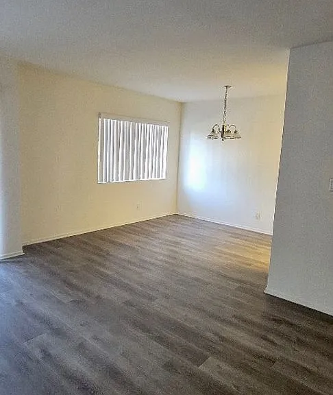 15222 Magnolia Blvd — Photo 6