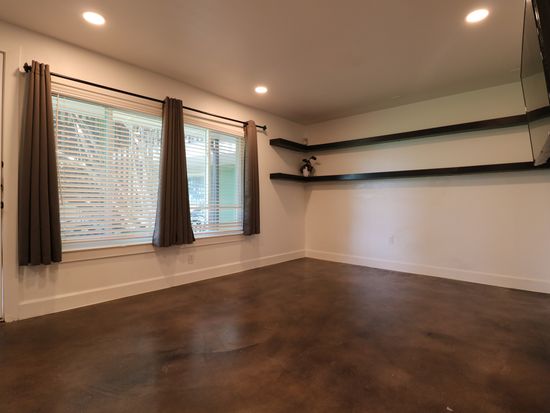 2200 Dickson Dr APT 124, Austin, TX 78704