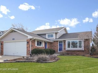 1618 Hinterlong Ln, Naperville, IL 60563