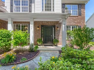 108 Runningdeer Dr, Mooresville, NC 28117