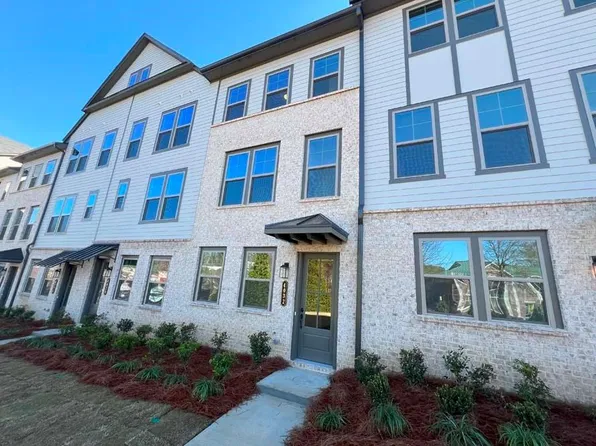 4020 Allegretto Cir, Atlanta, GA 30339
