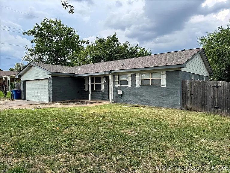 11311 E 15th Pl — Photo 30