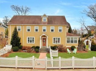 2 Stewart Ave, Tuckahoe, NY 10707