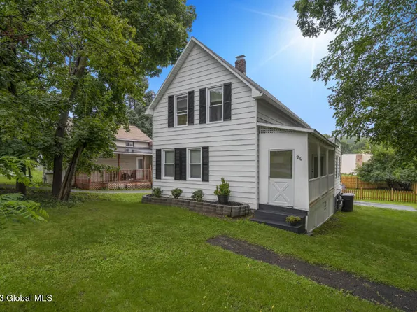 20 New Turnpike Road, Troy, NY 12182