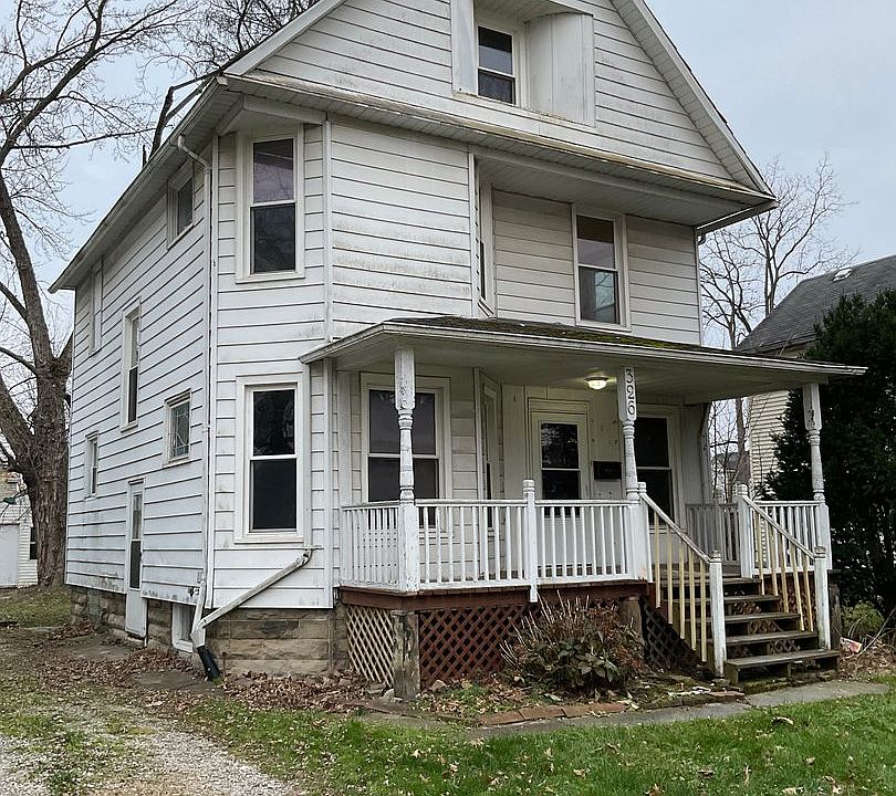 1st image of 326 11th St