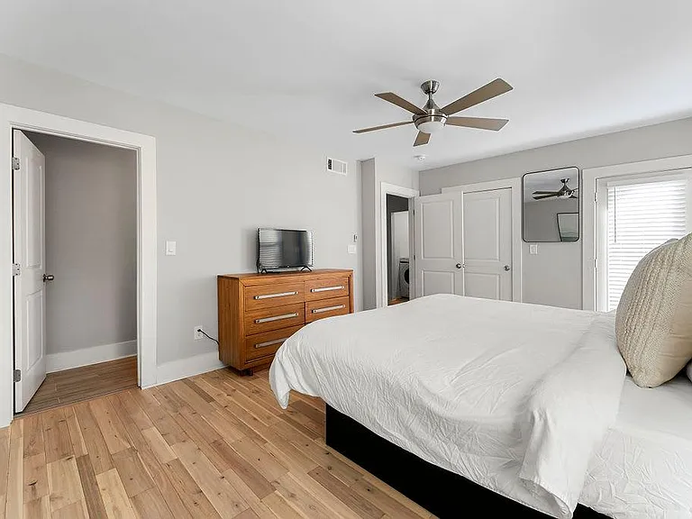 209 Clay St SE — Photo 27