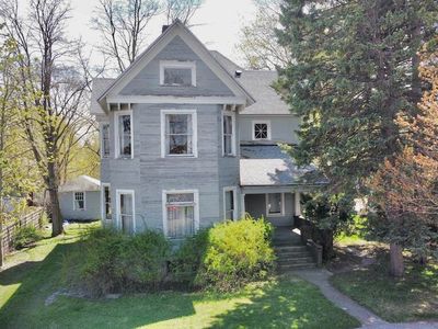 339 2nd St, Manistee, MI, 49660