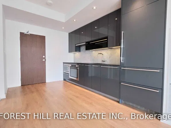 117 McMahon Dr, Toronto, ON