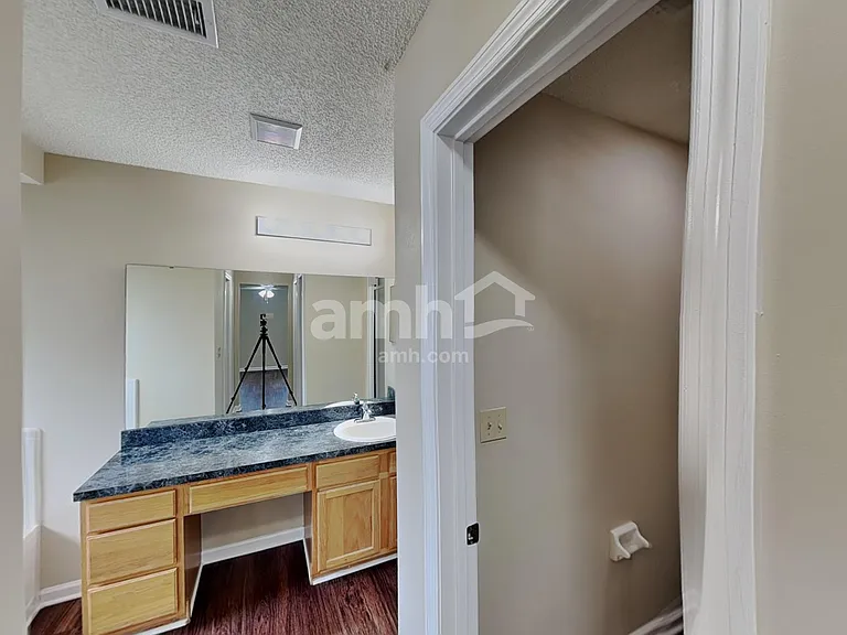 11062 Gullwing Ct — Photo 12