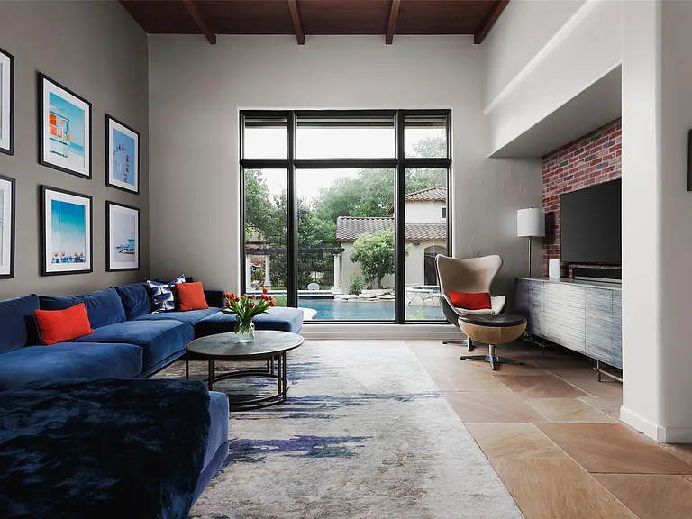 201 Costa Bella Dr — Photo 15