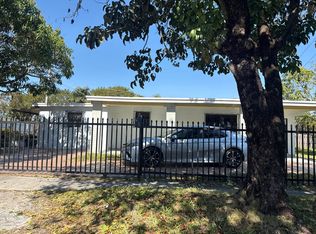 6450 W 2nd Ave, Hialeah, FL 33012