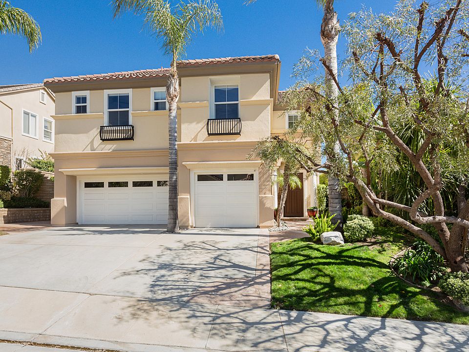 1st image of 932 Blackbourne Point