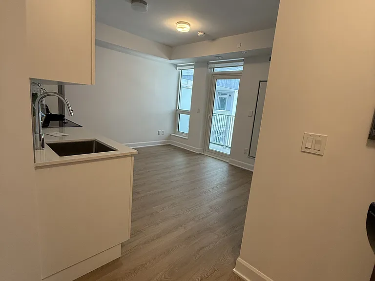 3240 William Coltson Ave #406 — Photo 2