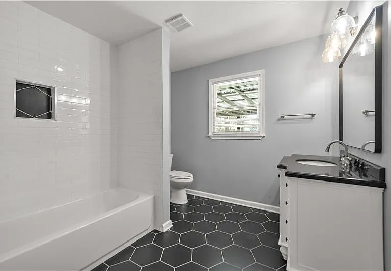 626 Grayson Pkwy — Photo 7