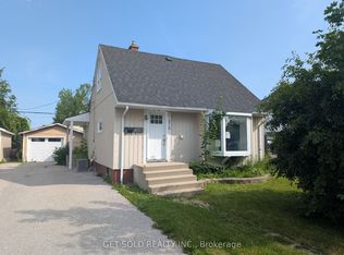 319 Oxford St, Orillia, ON L3V 1H8