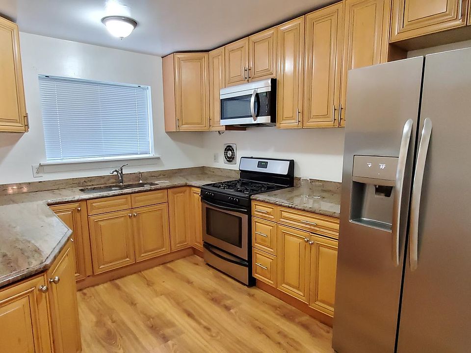 1st image of 1526 Mac Donough Pl #2