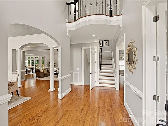 4th image of 14812 Jockeys Ridge Dr