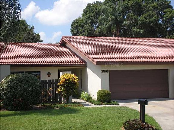 2nd image of 3608 Pinecrest St