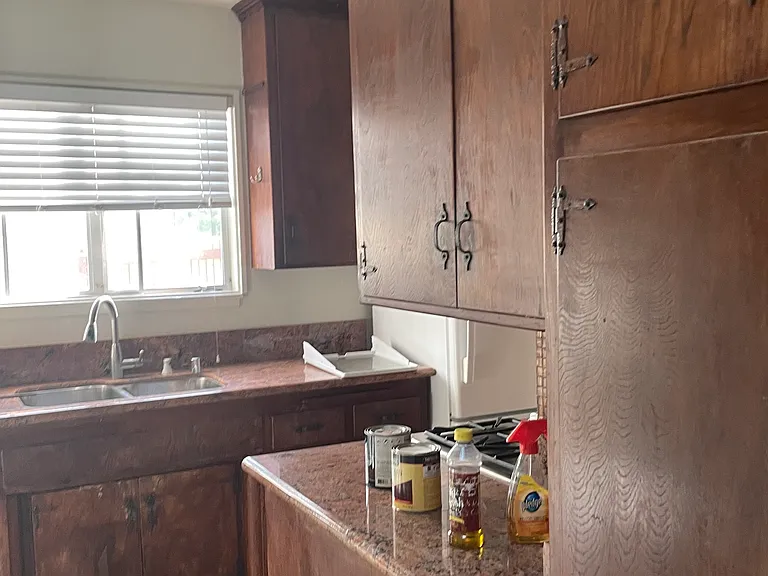 2236 Penrose St — Photo 13