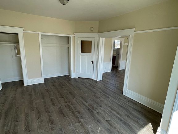 3rd image of 3301 Telegraph Ave APT 304