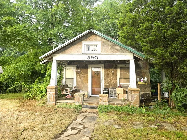 390 S Crossover Rd, Fayetteville, AR 72701