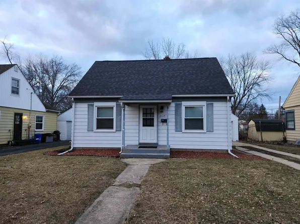 2115 Lawndale Ave, Rockford, IL 61103