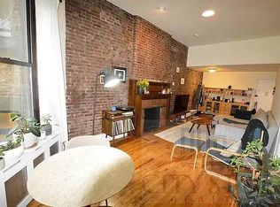308 W 73rd St #1R, New York, NY 10023
