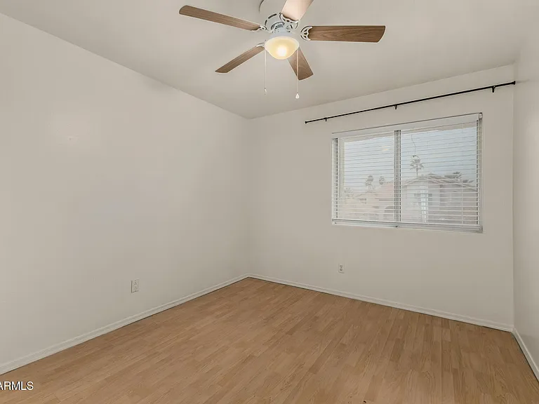 1343 E Angela Dr — Photo 26