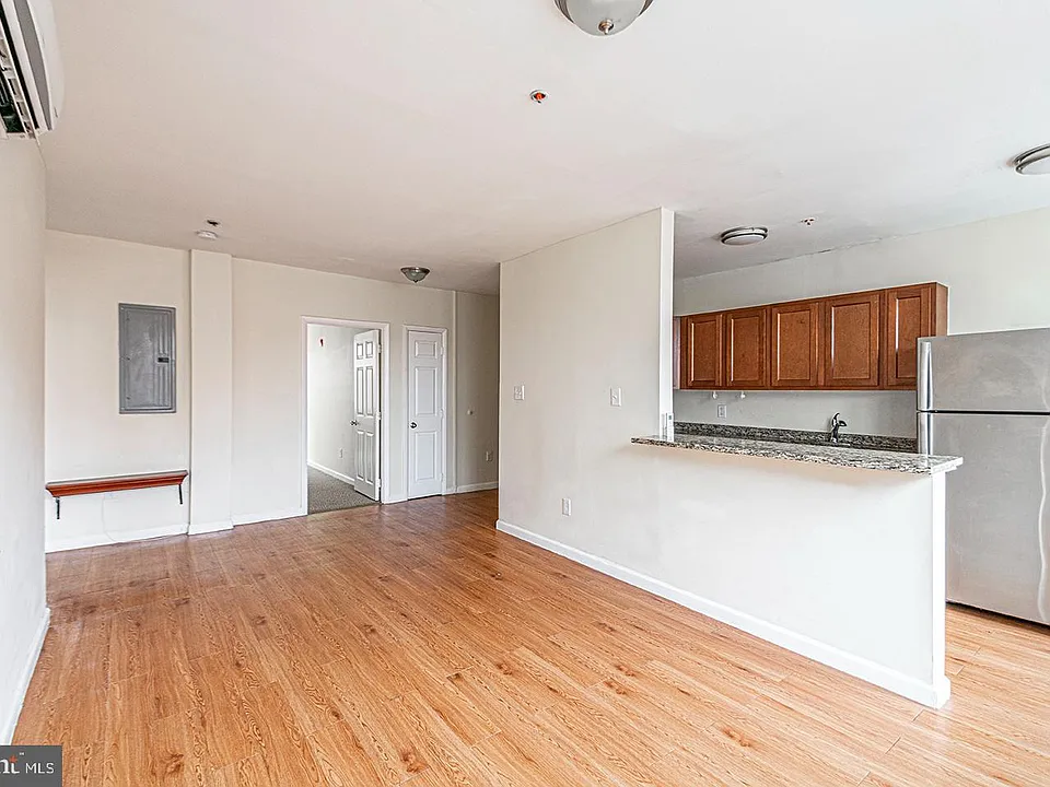 1501 W Allegheny Ave #413