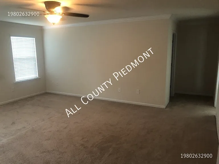 7711 Kelburn Ln — Photo 13