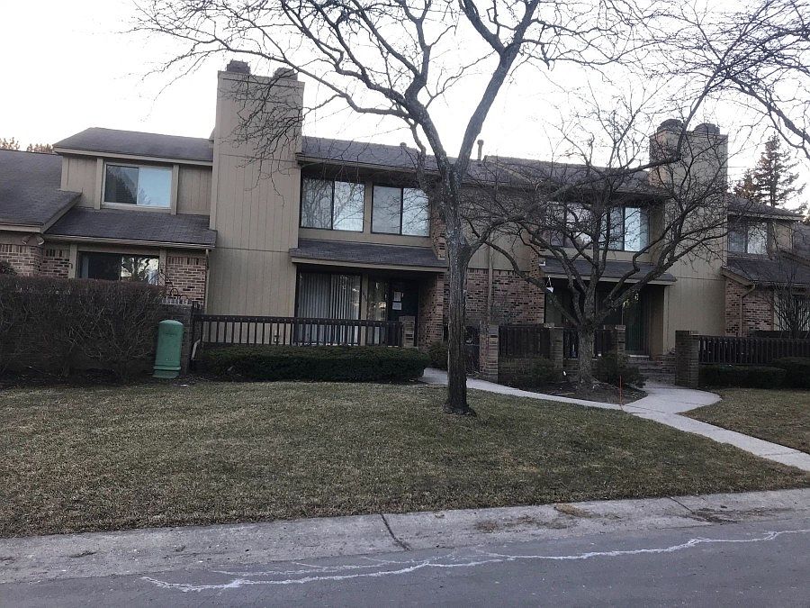1st image of 1636 S Hill Cir