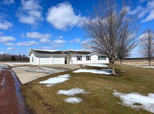 10596 Macarthur Dr, Marshfield, WI 54449