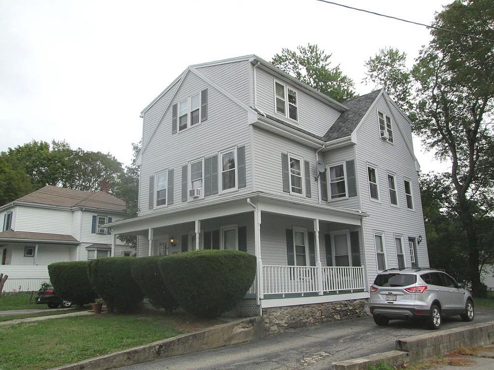2nd image of 11 Pearl St