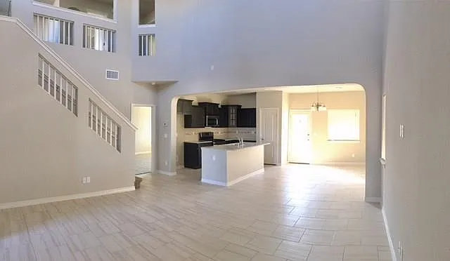 7536 Wolf Creek Dr — Photo 8
