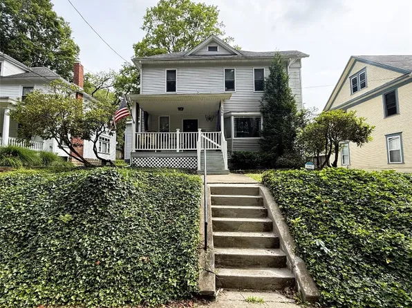 566 Walnut St, Meadville, PA 16335