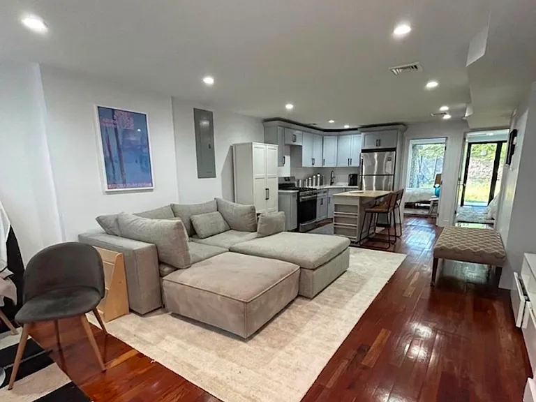 2077 Pacific St #2077 — Photo 5