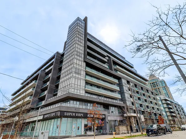7 Kenaston Gdns Unit 301, Toronto, ON M2K 0B9