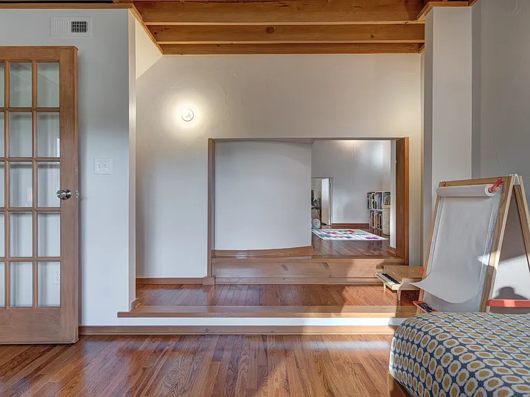 Bedroom 1 + Secret Room