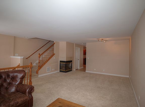4th image of 24449 John Adams Dr