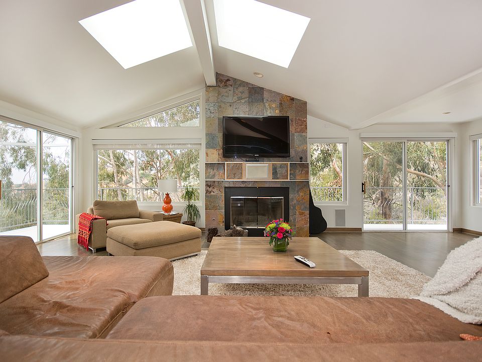 1st image of 21132 Las Flores Mesa Dr