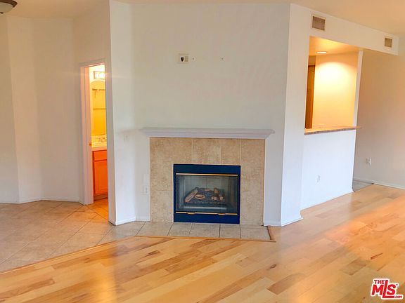 5th image of 4600 Don Lorenzo Dr APT 33