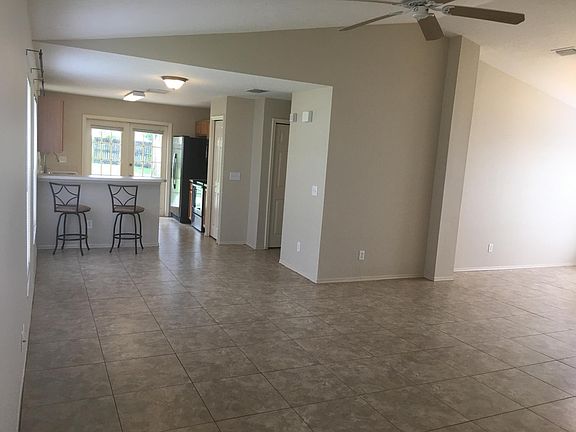 4th image of 7205 Bellingham Oaks Blvd