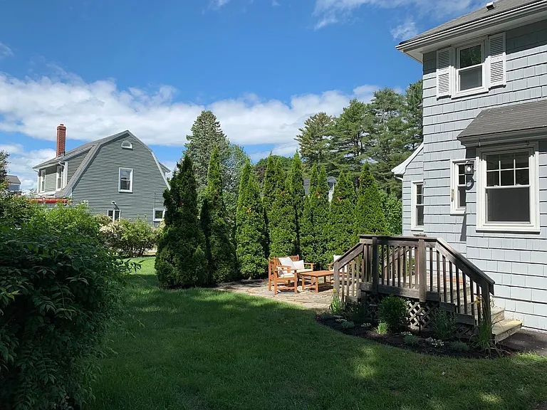 10 Fern Ave — Photo 40