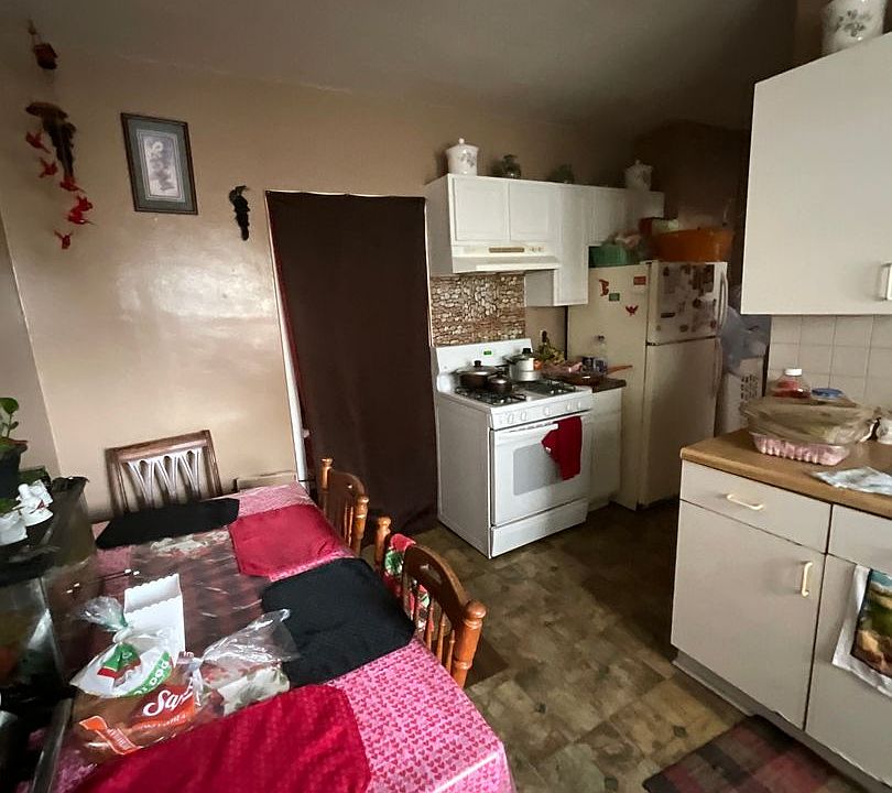 2nd image of 8726 W Mitchell St #2
