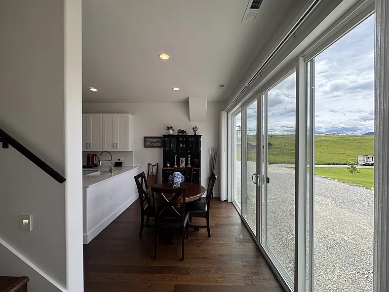 872 Lundeen Rd — Photo 14