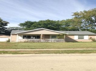 215 N Claypool Rd, Muncie, IN 47303