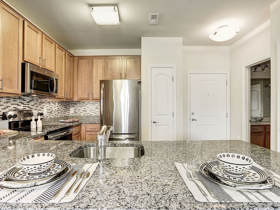 The Metropolitan at Village at Leesburg 1500 Balch Dr S Leesburg VA